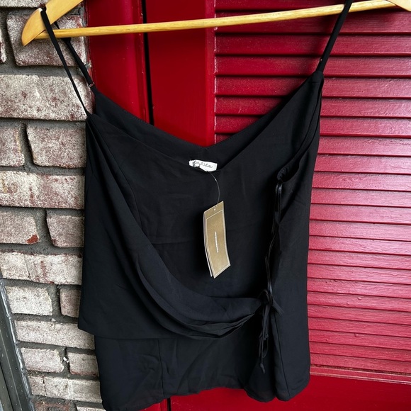 Lily white Francesca’s black side tie skinny strap tank top - women’s medium - Picture 3 of 8